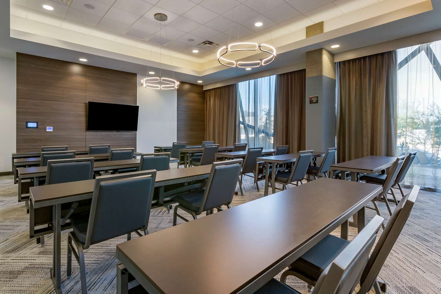 Vib Hotel by Best Western Phoenix-Tempe 39/42