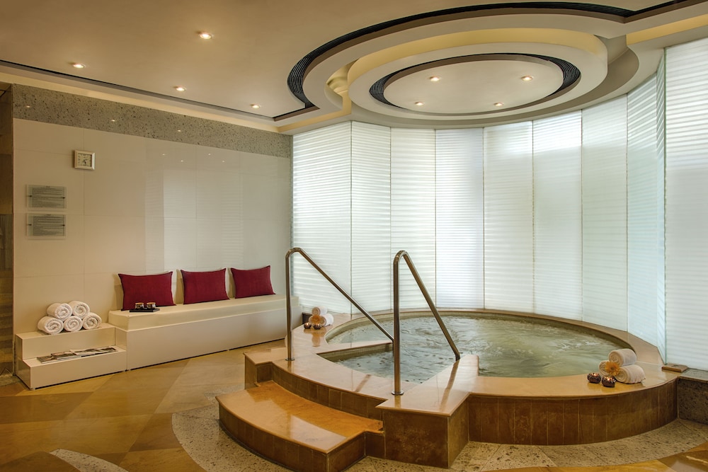 HYATT REGENCY KOLKATA 54/78