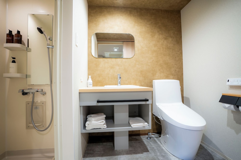 Hotel S-Presso Namba Ekimae 42/50