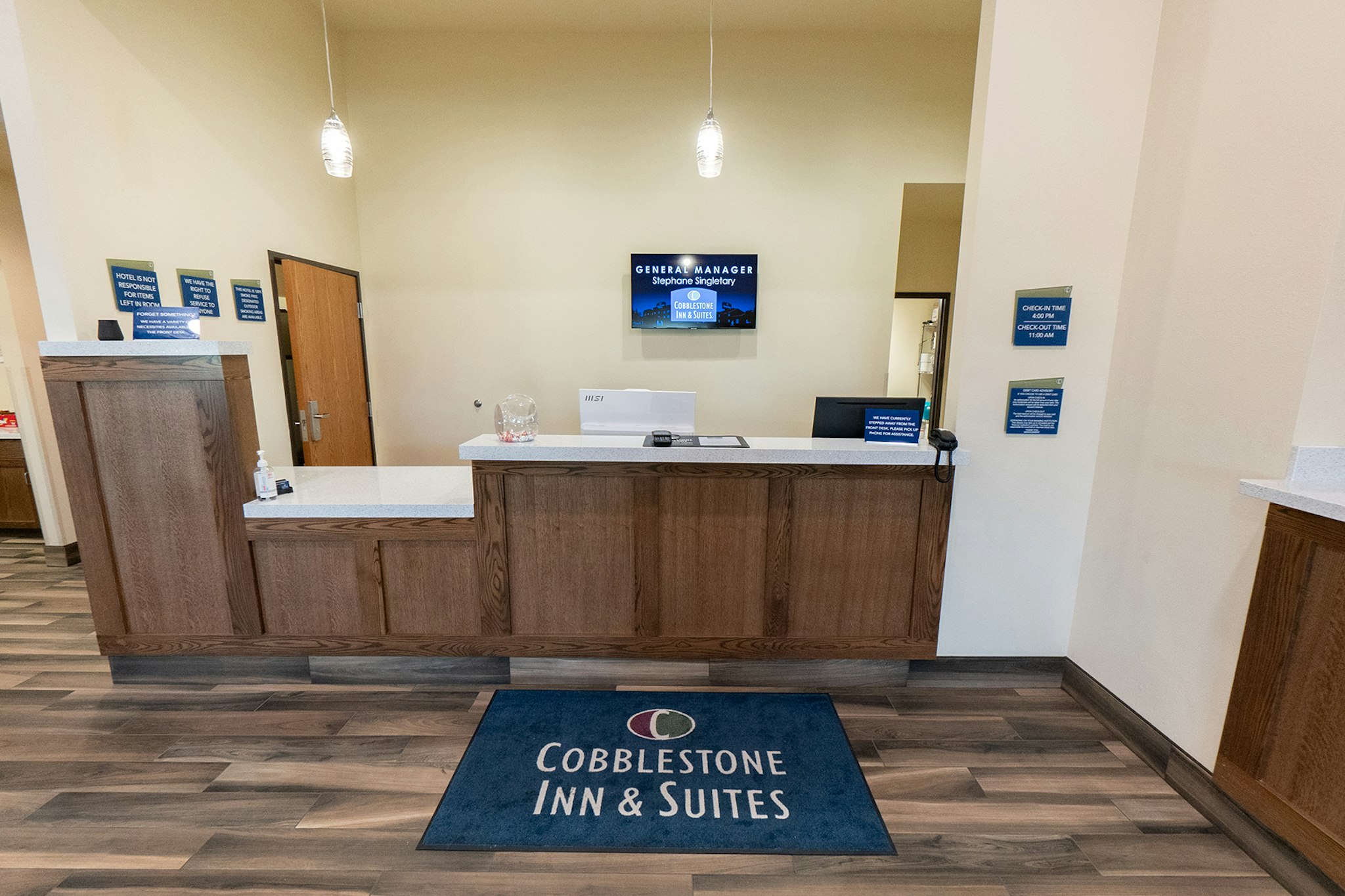 Cobblestone Hotel & Suites-Sheldon 5/27
