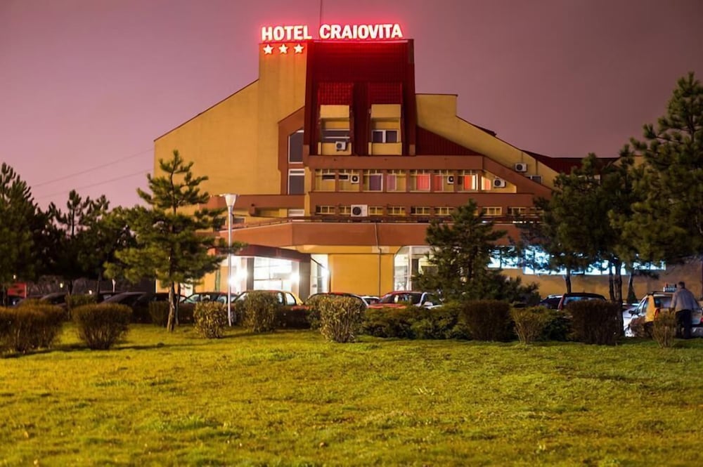 HOTEL CRAIOVITA 46/50