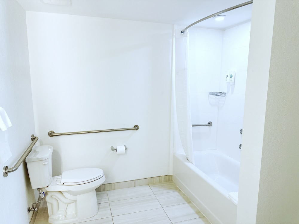 Comfort Inn & Suites Panama City Beach - Pier Park Area 59/61