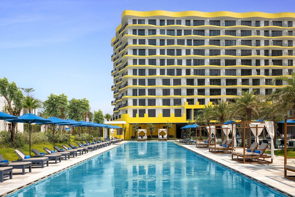Wyndham Royal Beachfront Resort & Spa Hoi An Danang in DIEN BAN
