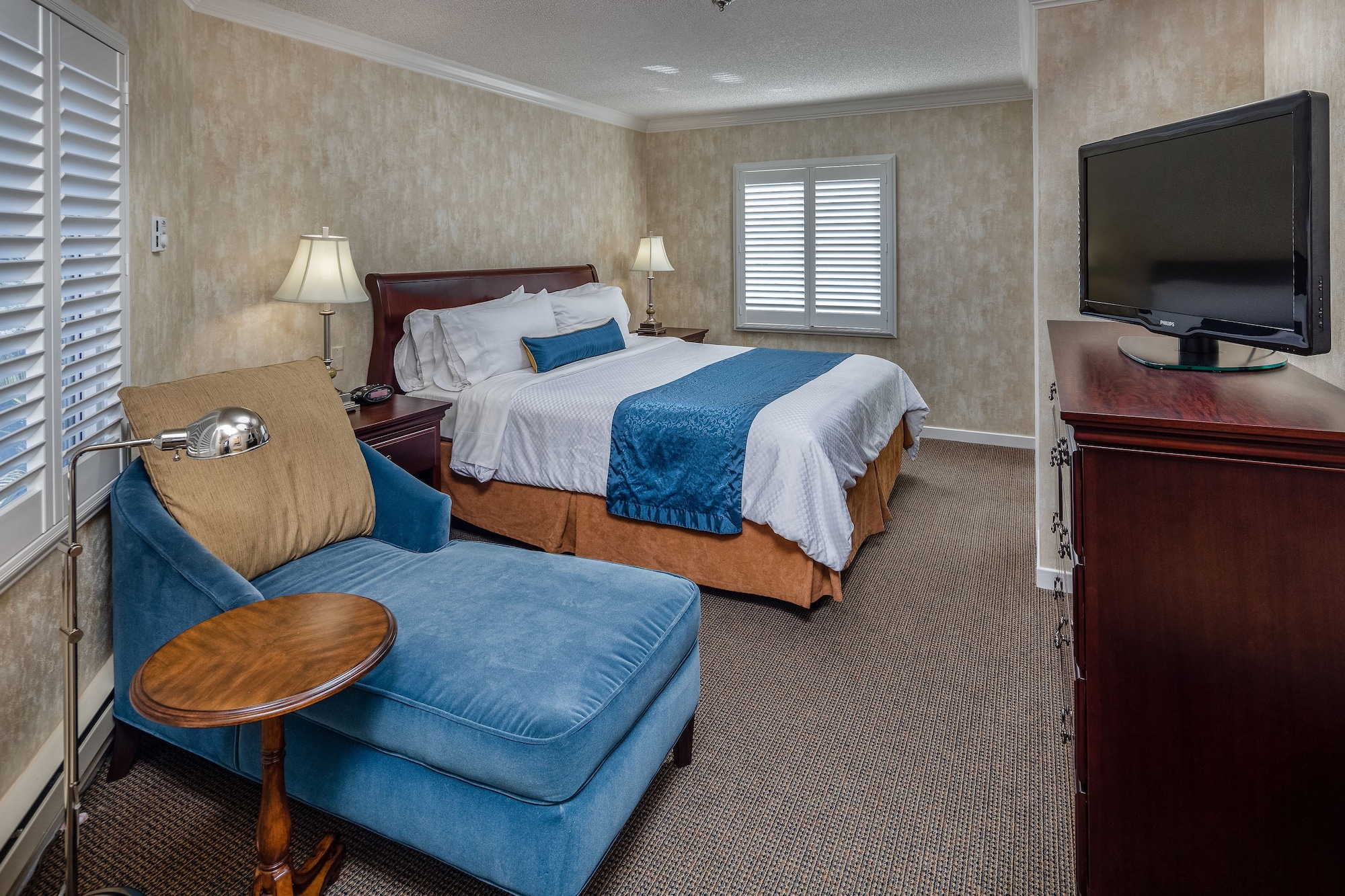 جناح عائلي بثلاثة أسرّة بغرفتي نوم بمطبخ، SFO El Rancho Inn 2/3