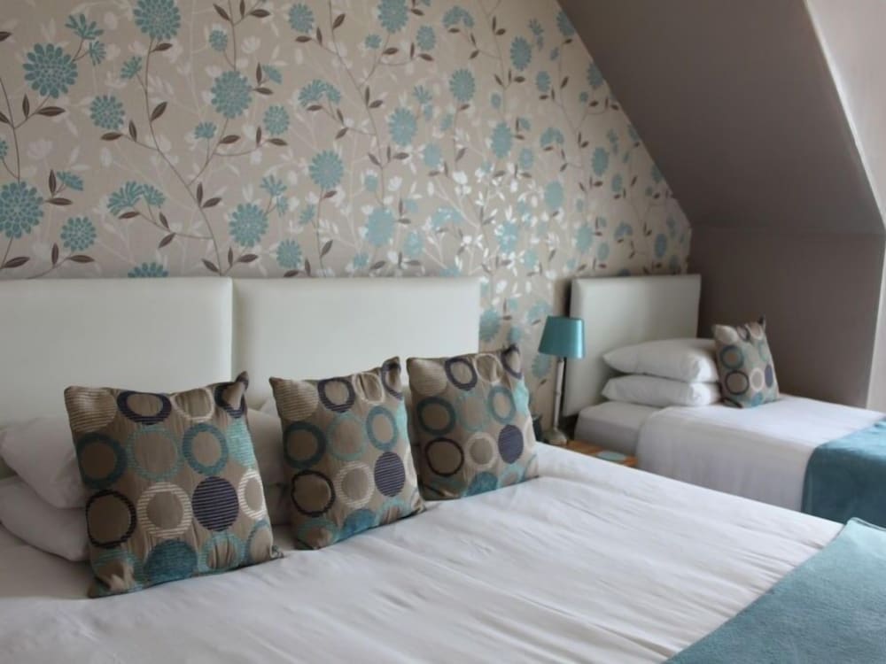 Rosebank Guest House 36/50