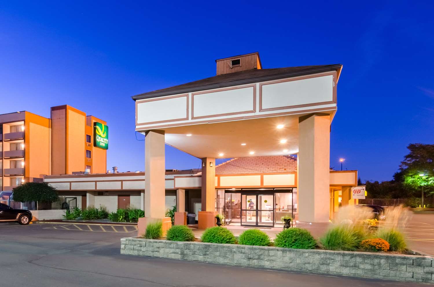 Quality Inn West Springfield 1/48