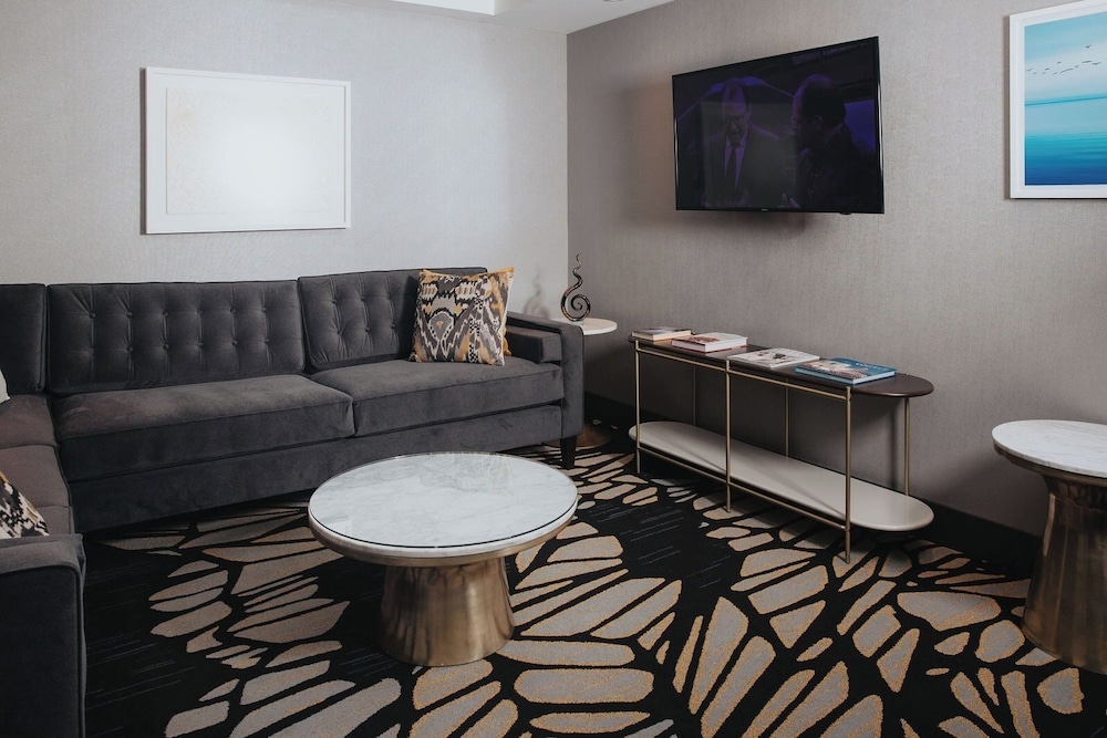 EXchange Hotel Vancouver 48/67