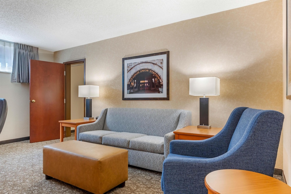 Drury Inn & Suites St. Louis Union Station 28/45