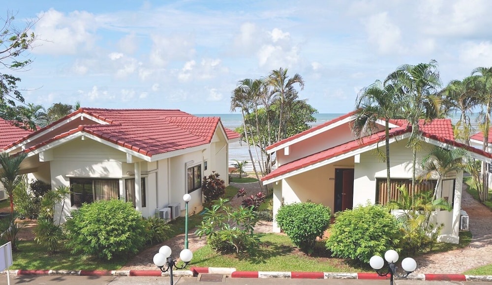 New Travel Beach Resort 5/68