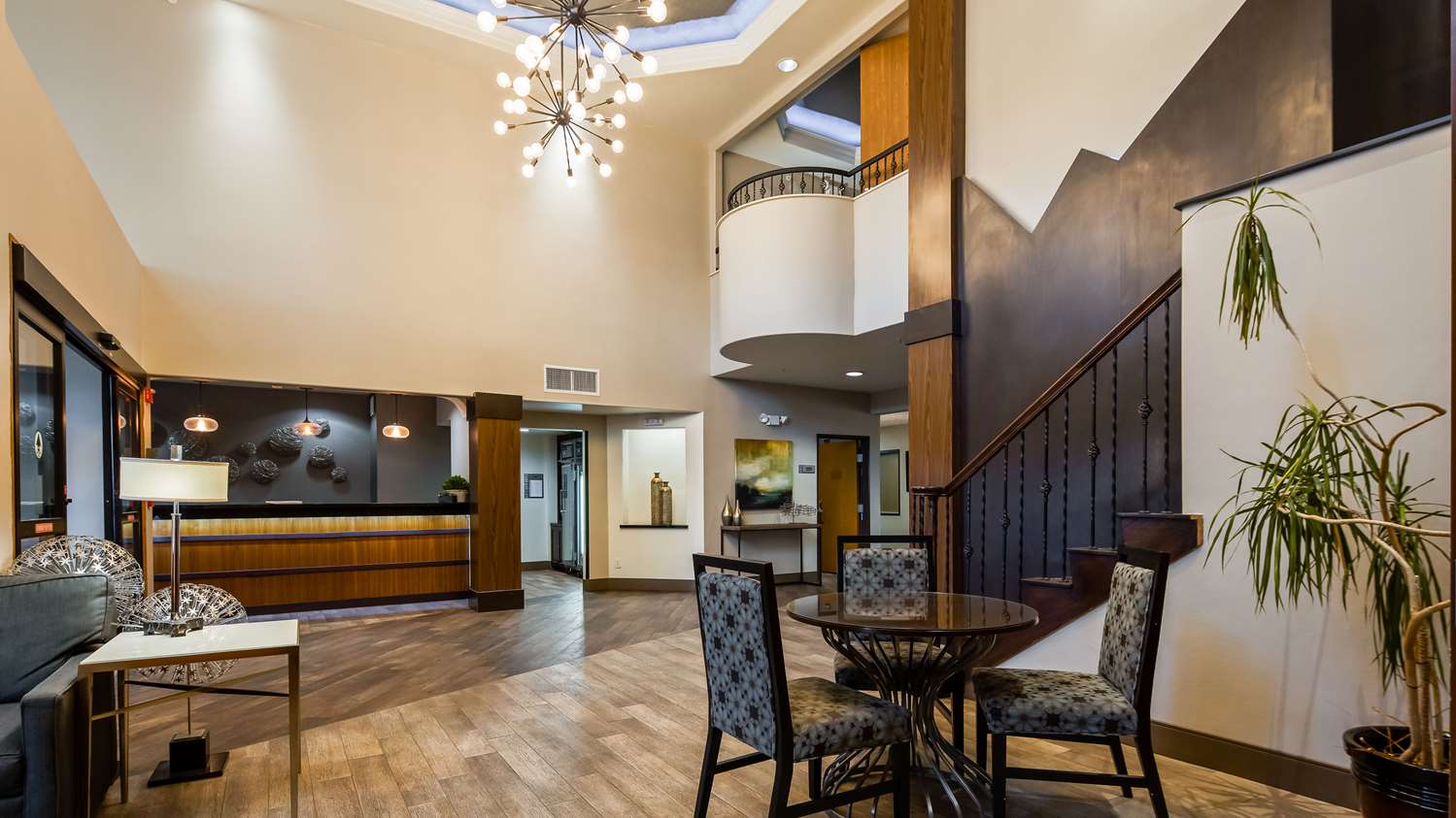 Best Western Plus Hill Country Suites 16/35
