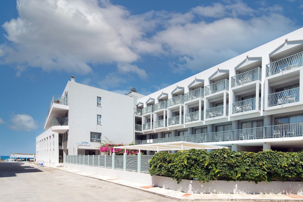 Alia Beach Hotel Adults only 18+ in HERSONISSOS