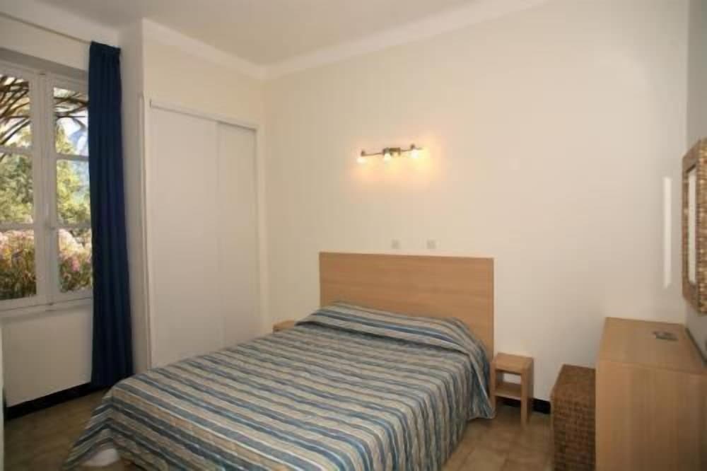 Hotel Colombo 9/34