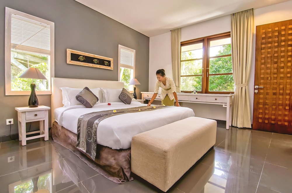Labak River Hotel 28/71