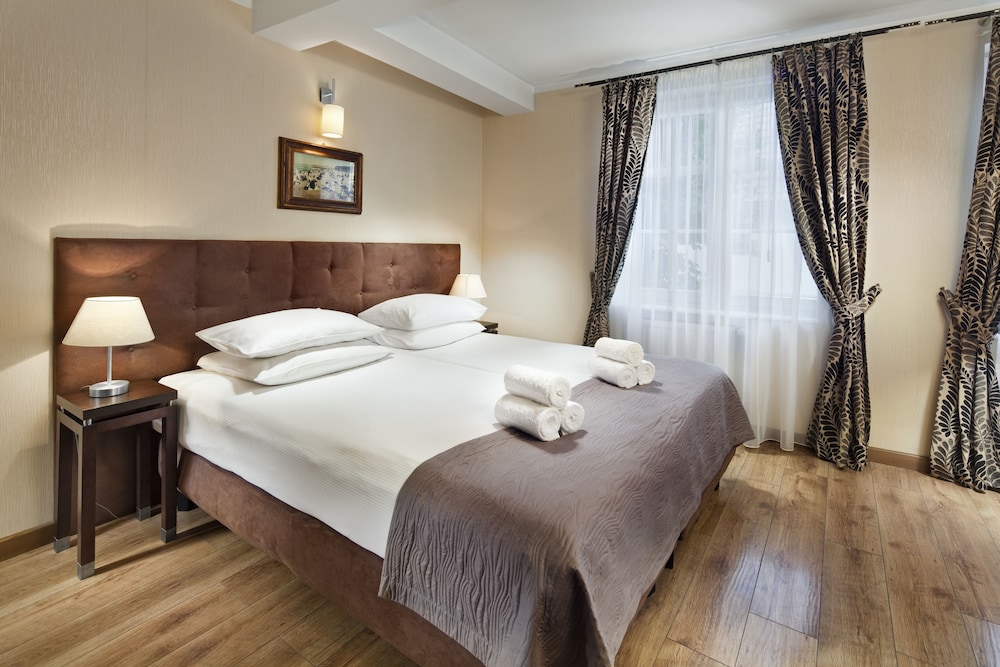 Bonum Hotel 16/47