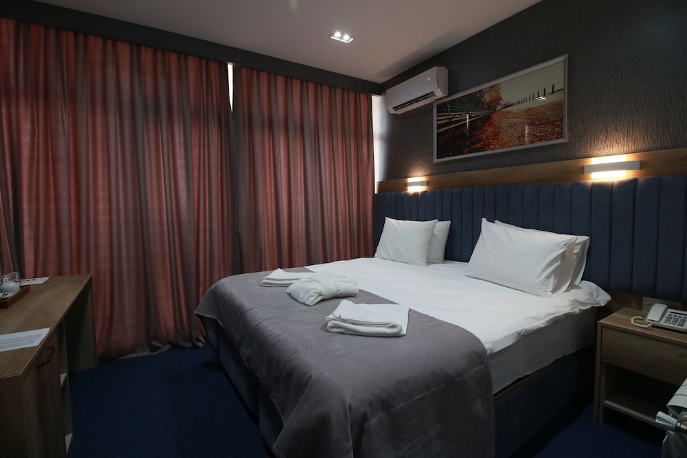 Home Suites Baku - Halal Hotel 8/37