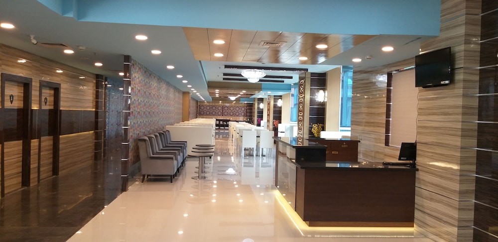 Aristocrat Hotel 9/40