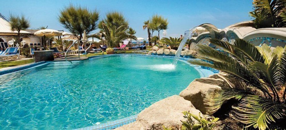 Hotel Tritone Resort And Spa 73/78
