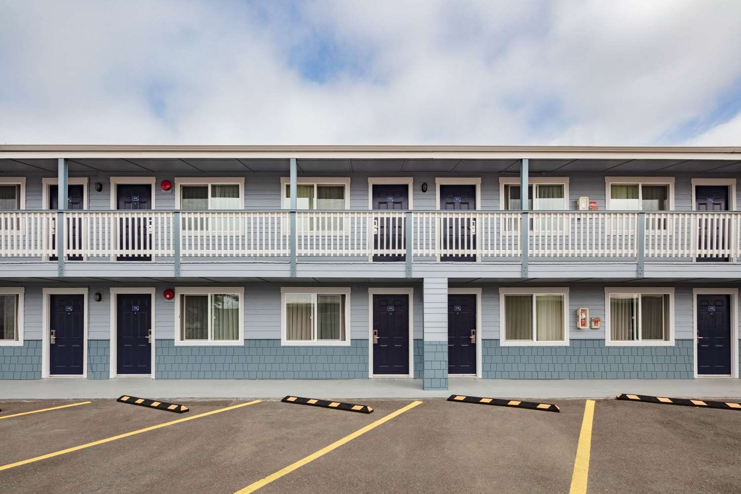 Travelodge By Wyndham Newport 3/44