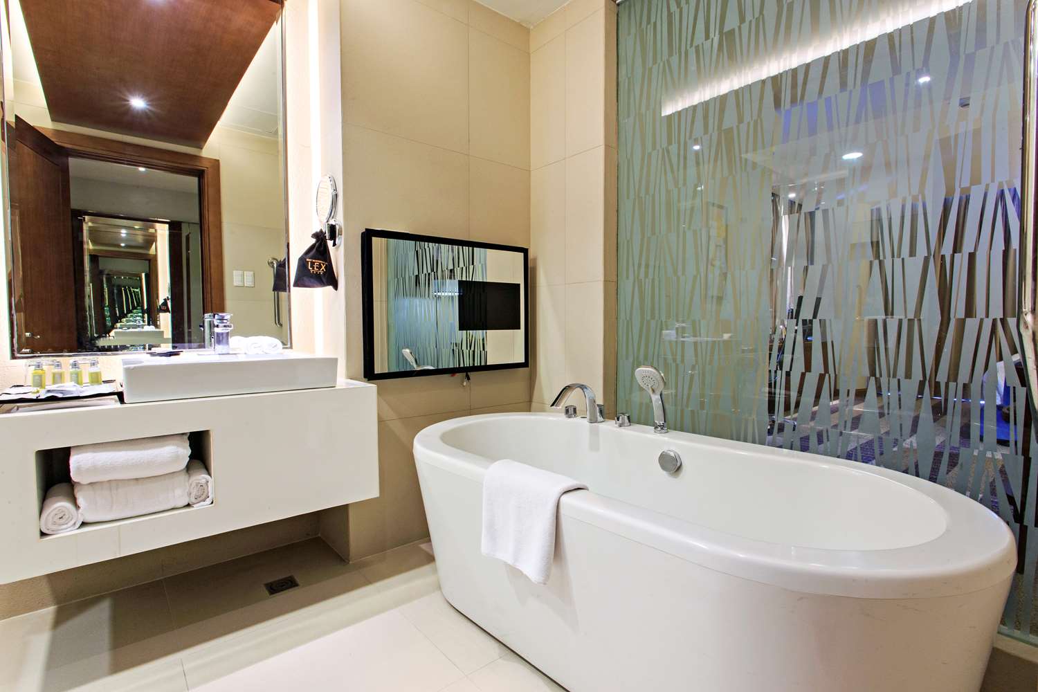 Lex Hotel Cebu 43/43