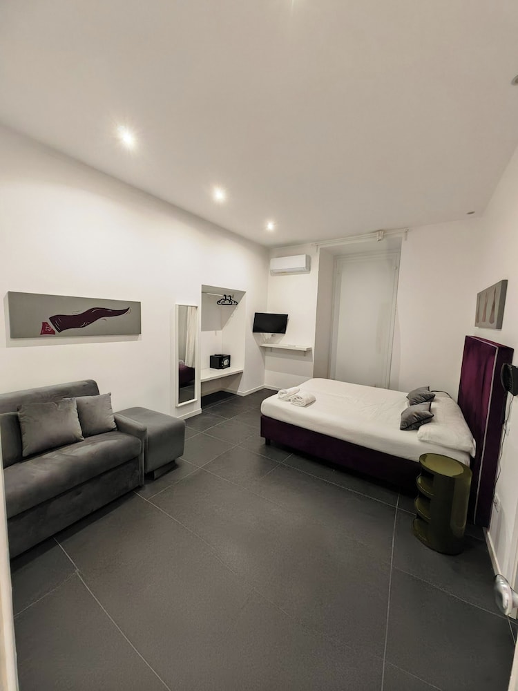 Art Street Hotel 18/49