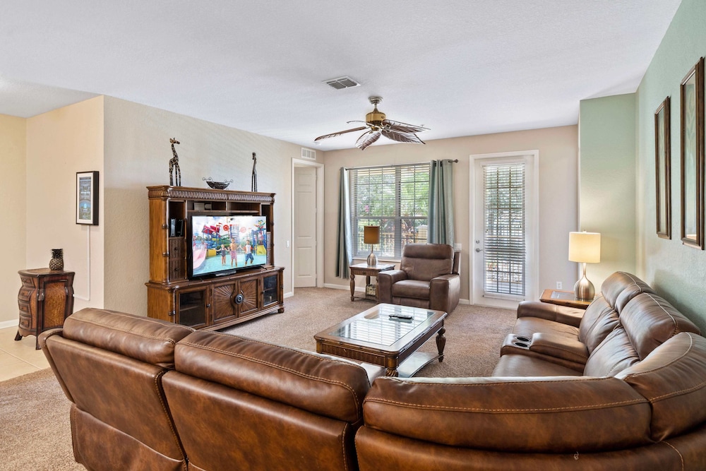 Orlando Resort Rentals near Universal 29/50