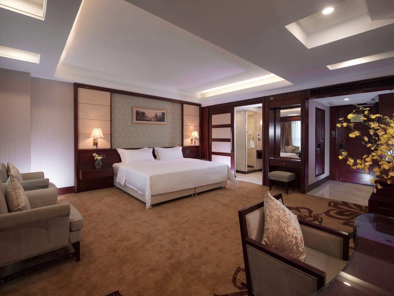 Vienna Hotel Nanzhuang Avenue 18/35