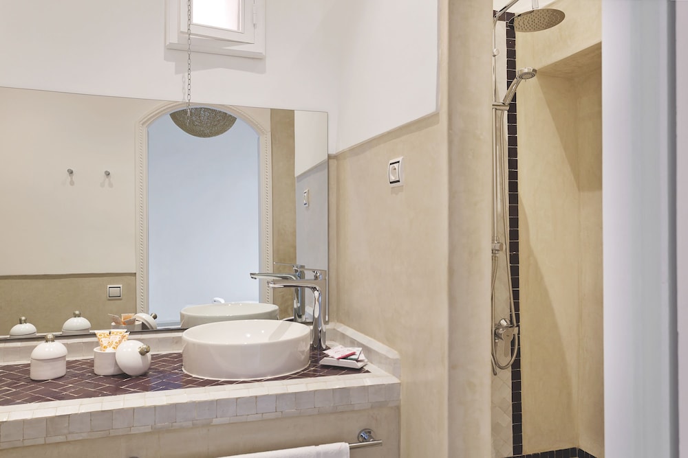 Riad Mirage 44/50