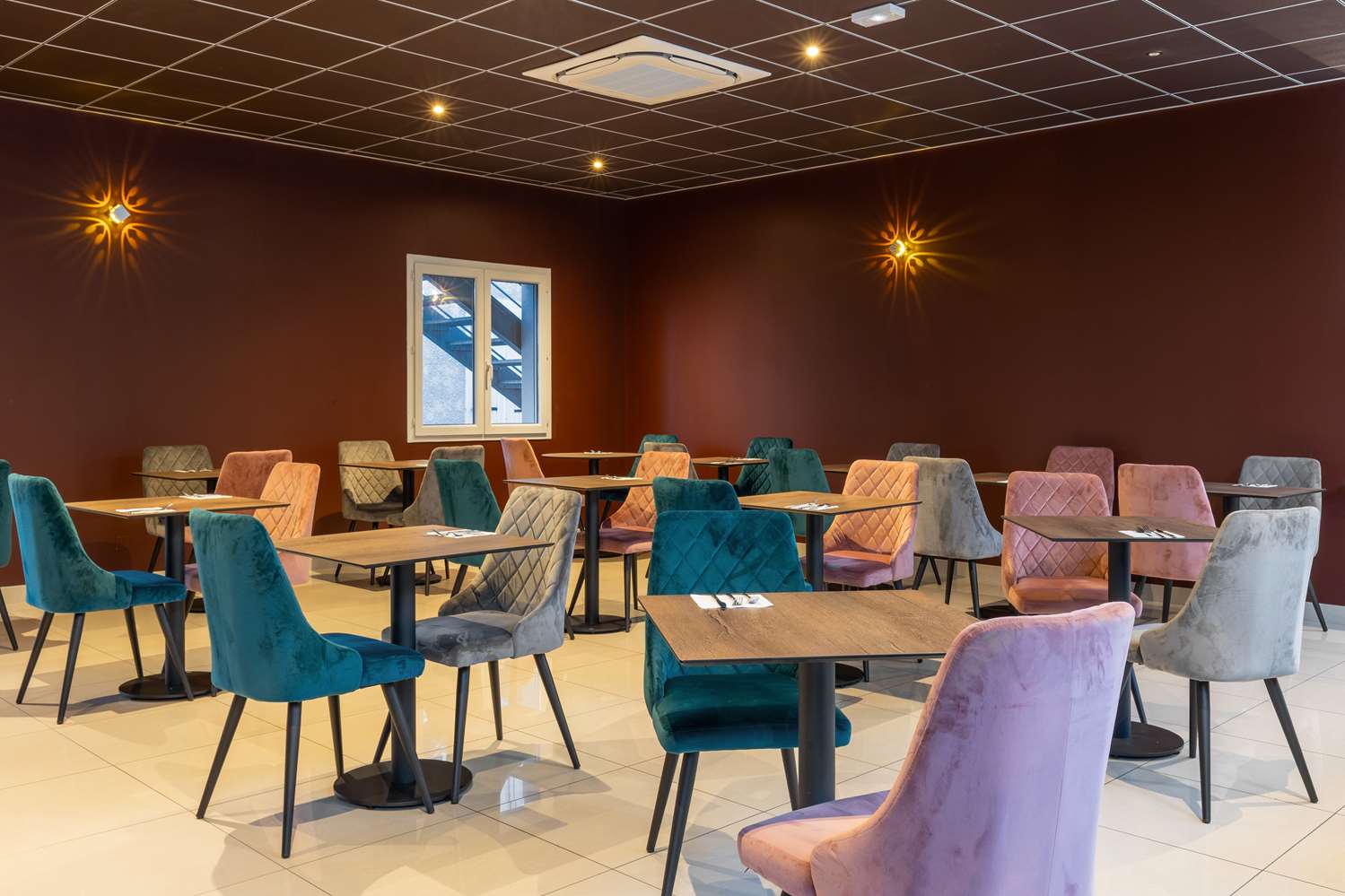 Best Western Hotel & SPA Pau Lescar Aeroport 10/12
