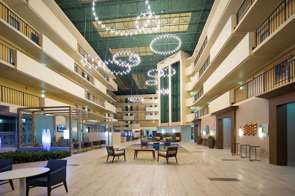 Embassy Suites by Hilton Memphis East Germantown Area 66/80