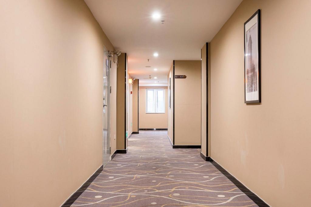 7 Days Inn (Fuzhou Tatou Road) 40/50