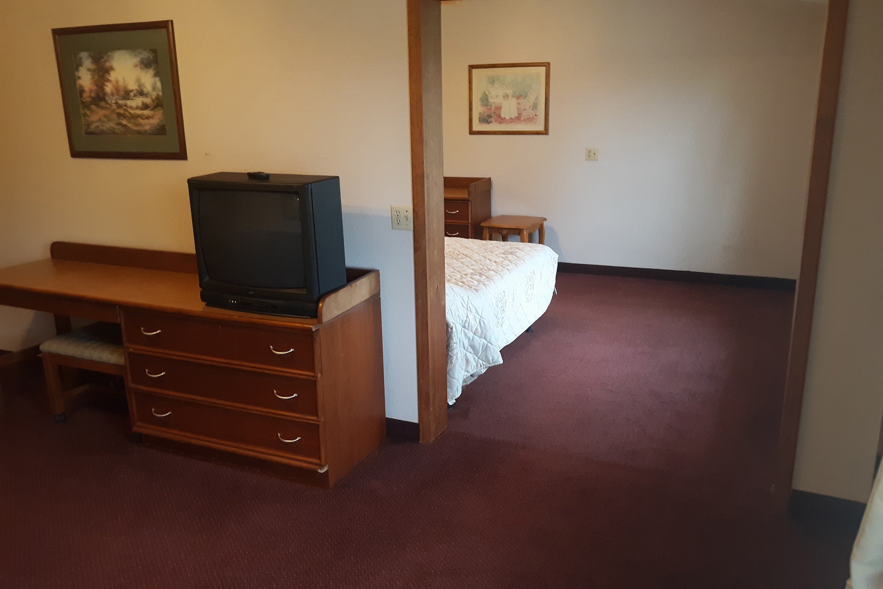 OYO Hotel Daleville AL Hwy 84 62/75