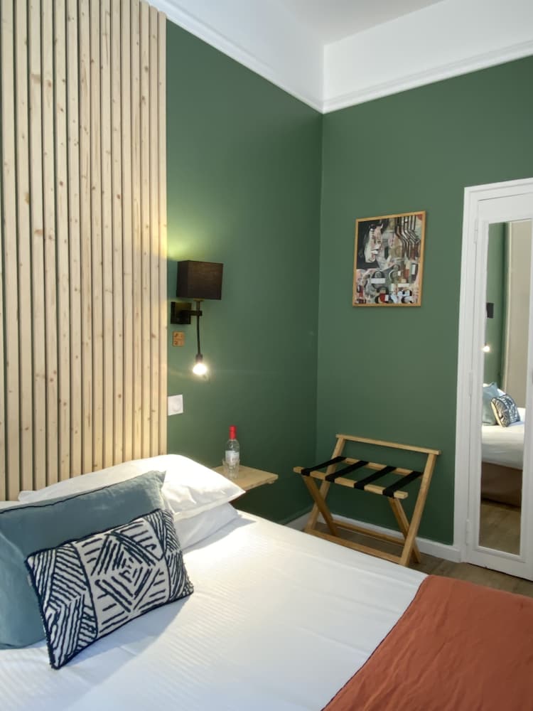 Hotel Madame 17/50