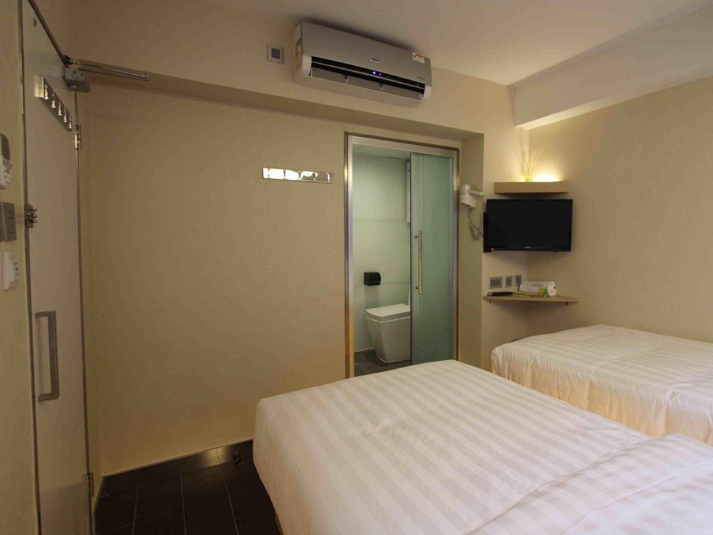 I Hotel Limited 9/48