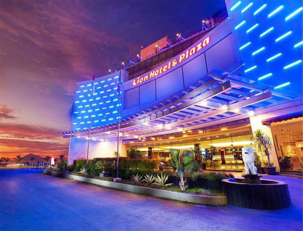 Lion Hotel And Plaza 1/40