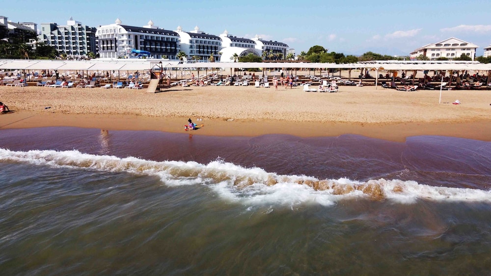 Linda Sunny Beach Hotel 61/66