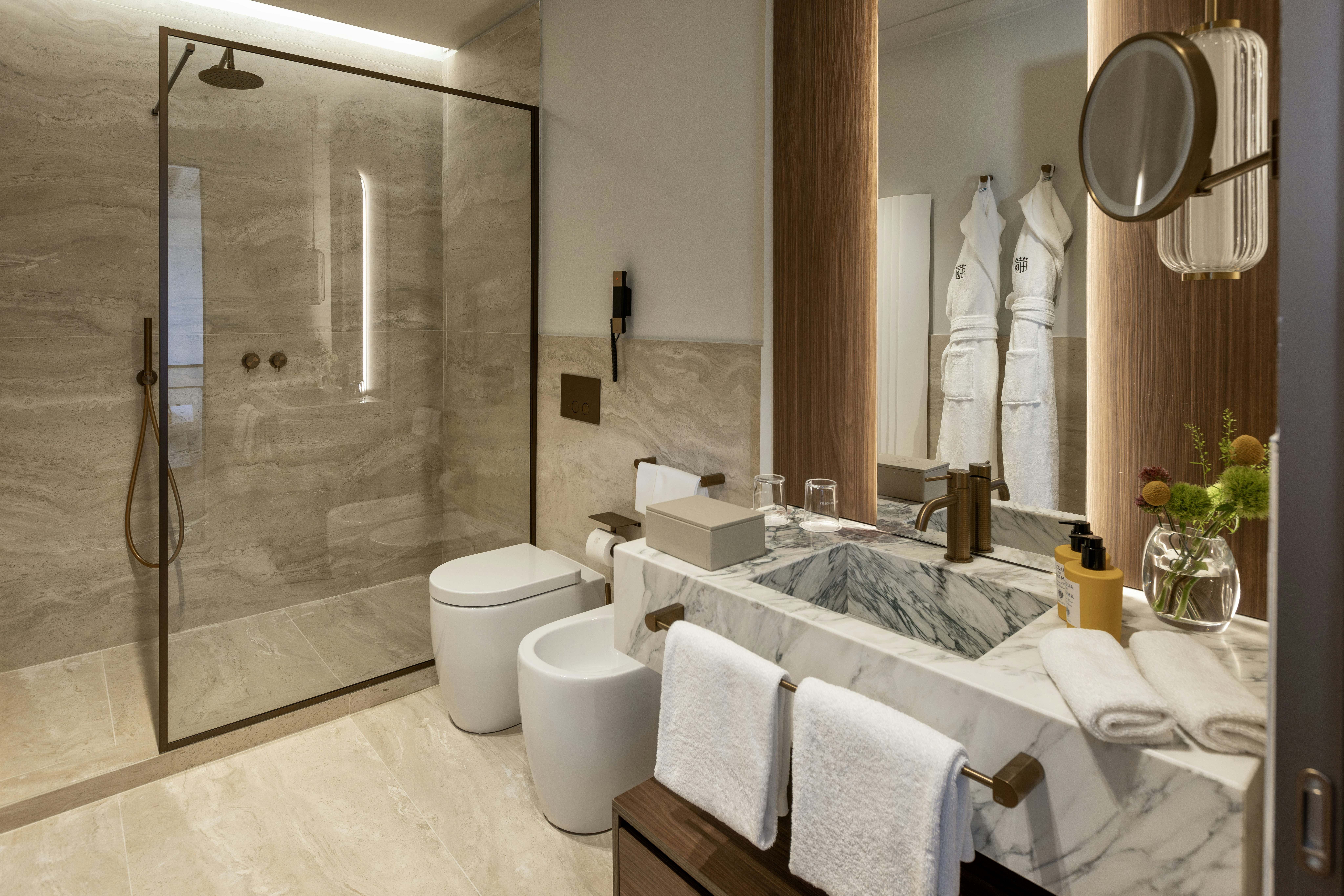 جناح جونيور بشرفة، Palazzo Firenze by Baglioni Hotels & Resorts 4/4