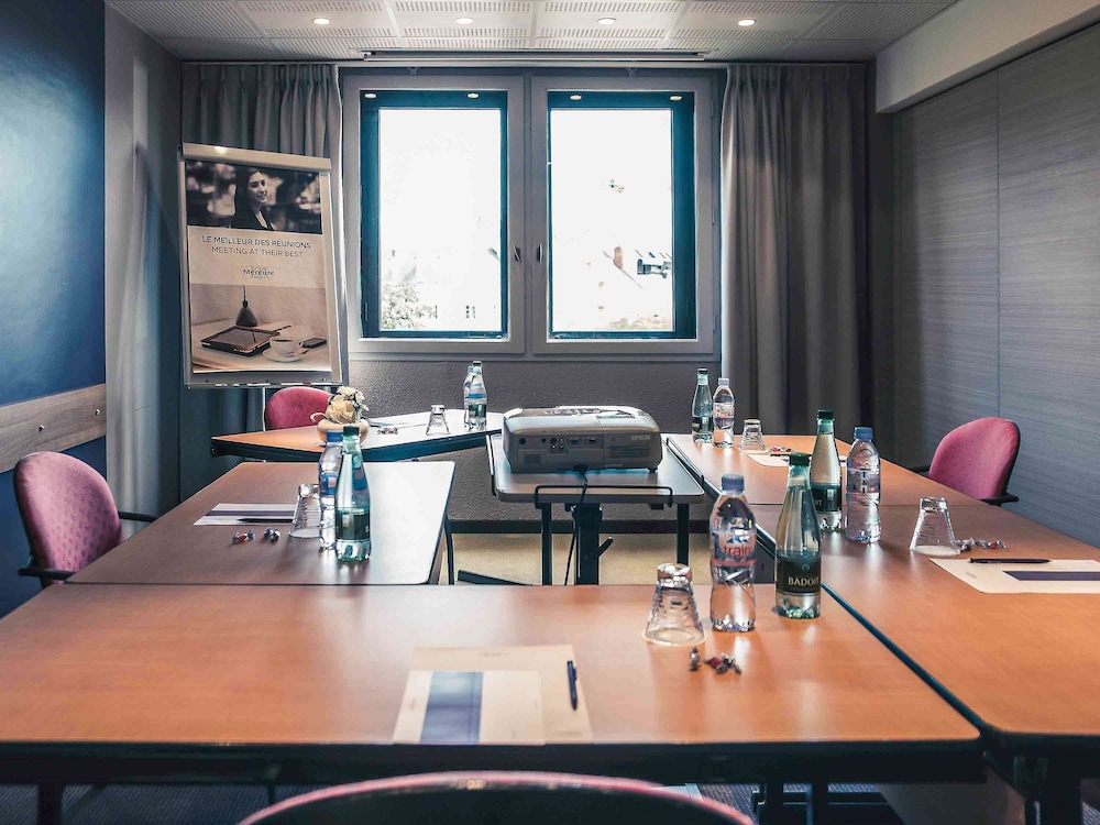 Mercure Angers Centre De Congres 54/65