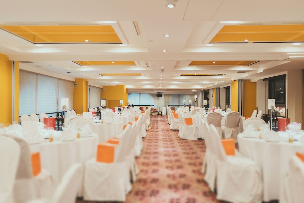 The Riviera Taipei Hotel 69/71