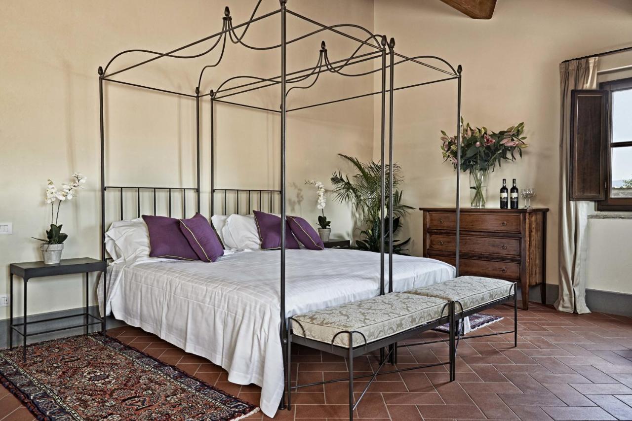 Villa Medicea Di Lilliano 3/95