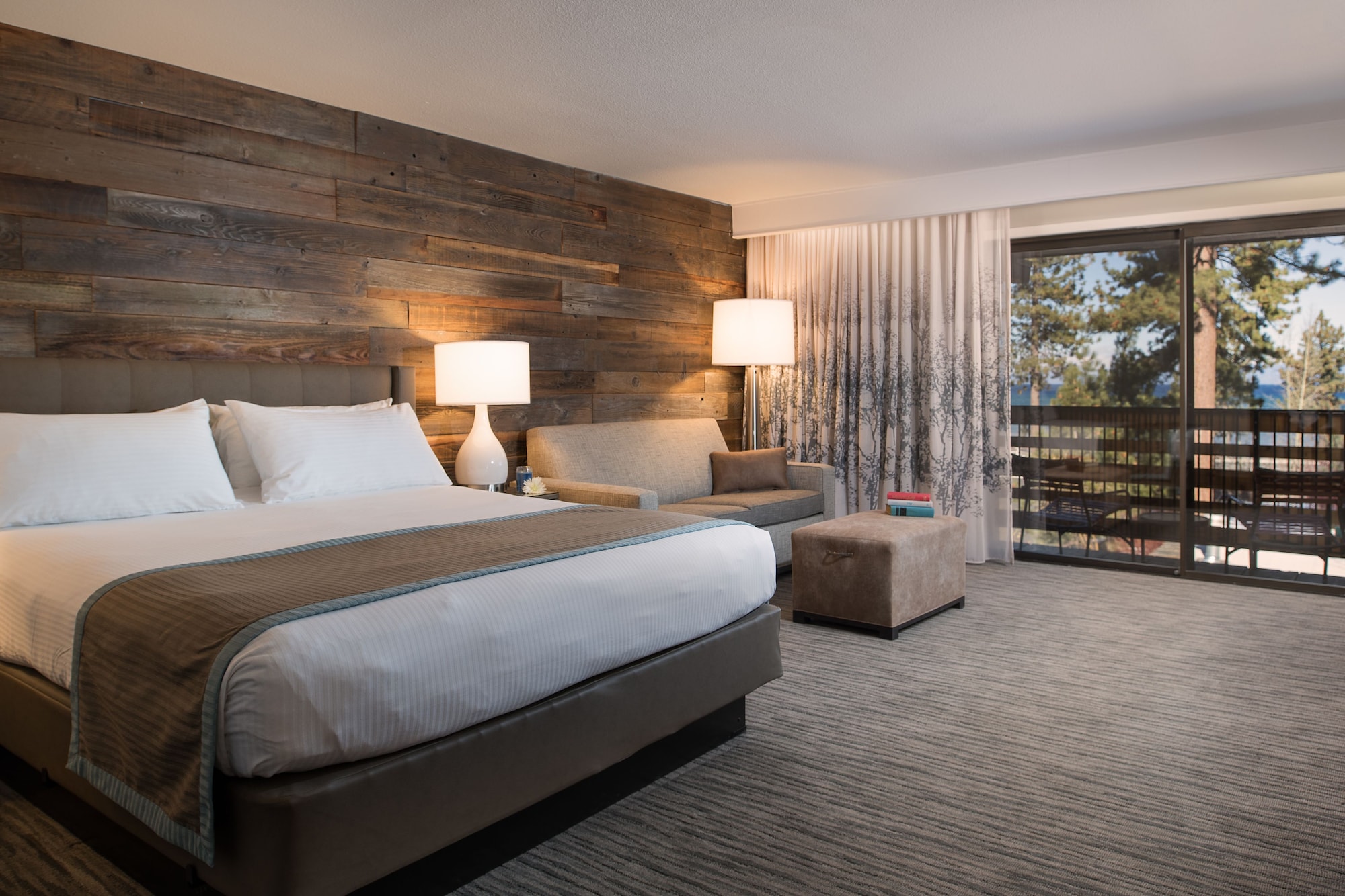 GREAT, KING BED