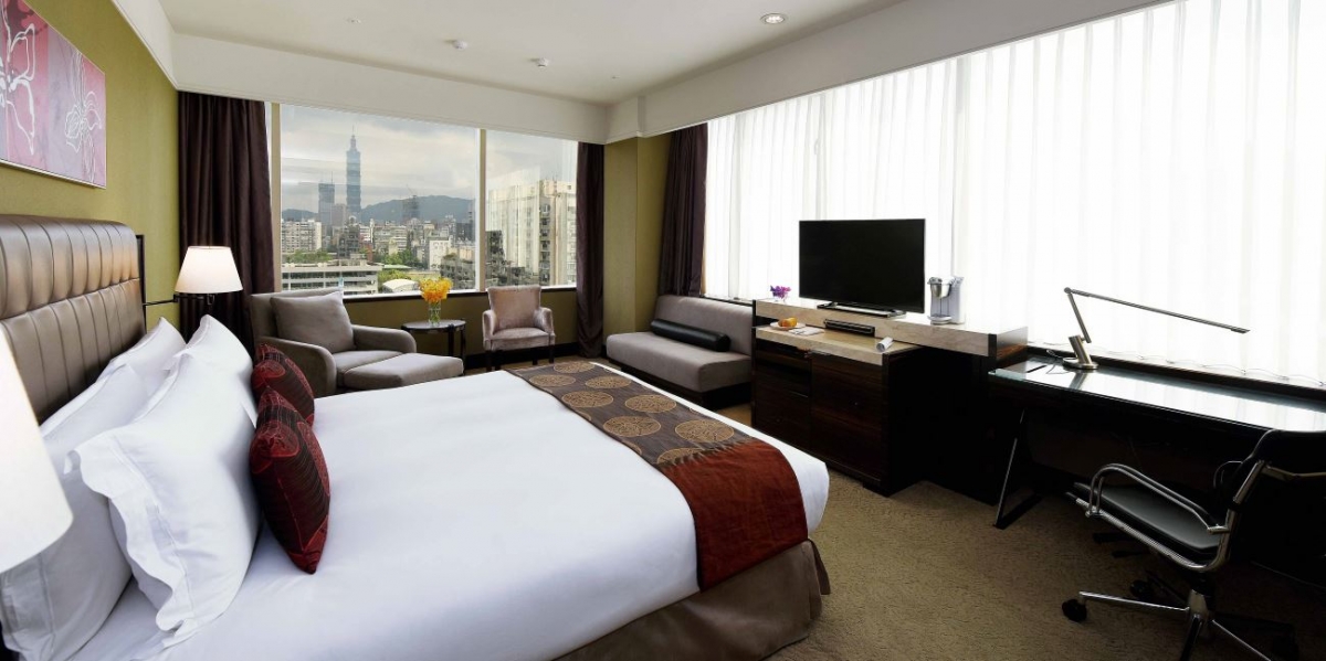 Deluxe, Double Bed