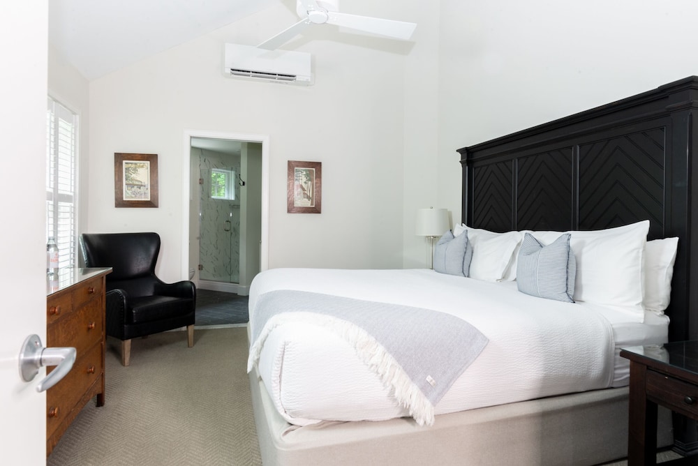 Briar Barn Inn 17/50