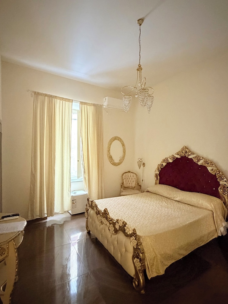 Stazione Napoli Guesthousemariafrancesca 6/36