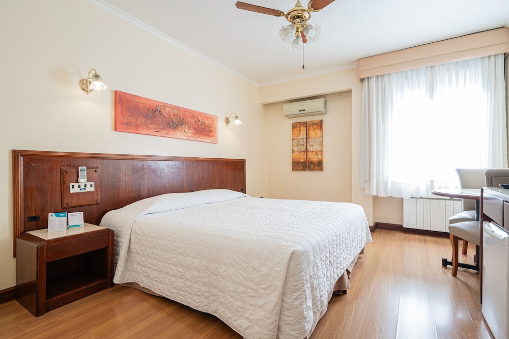 Hotel Serrazul Distributed by Intercity 15/69
