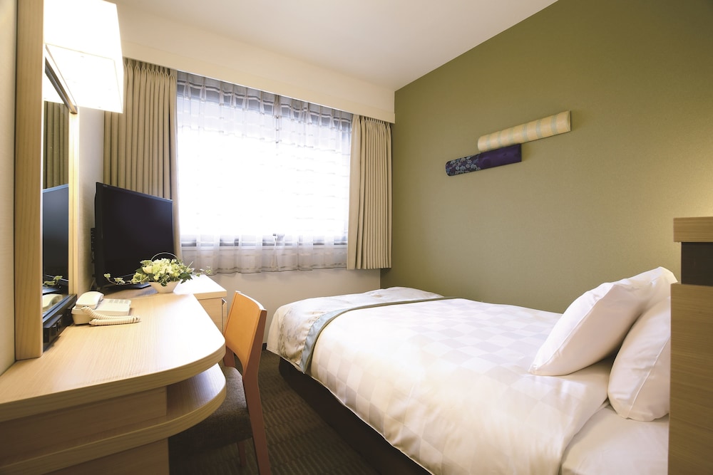 Karasuma Kyoto Hotel 34/64