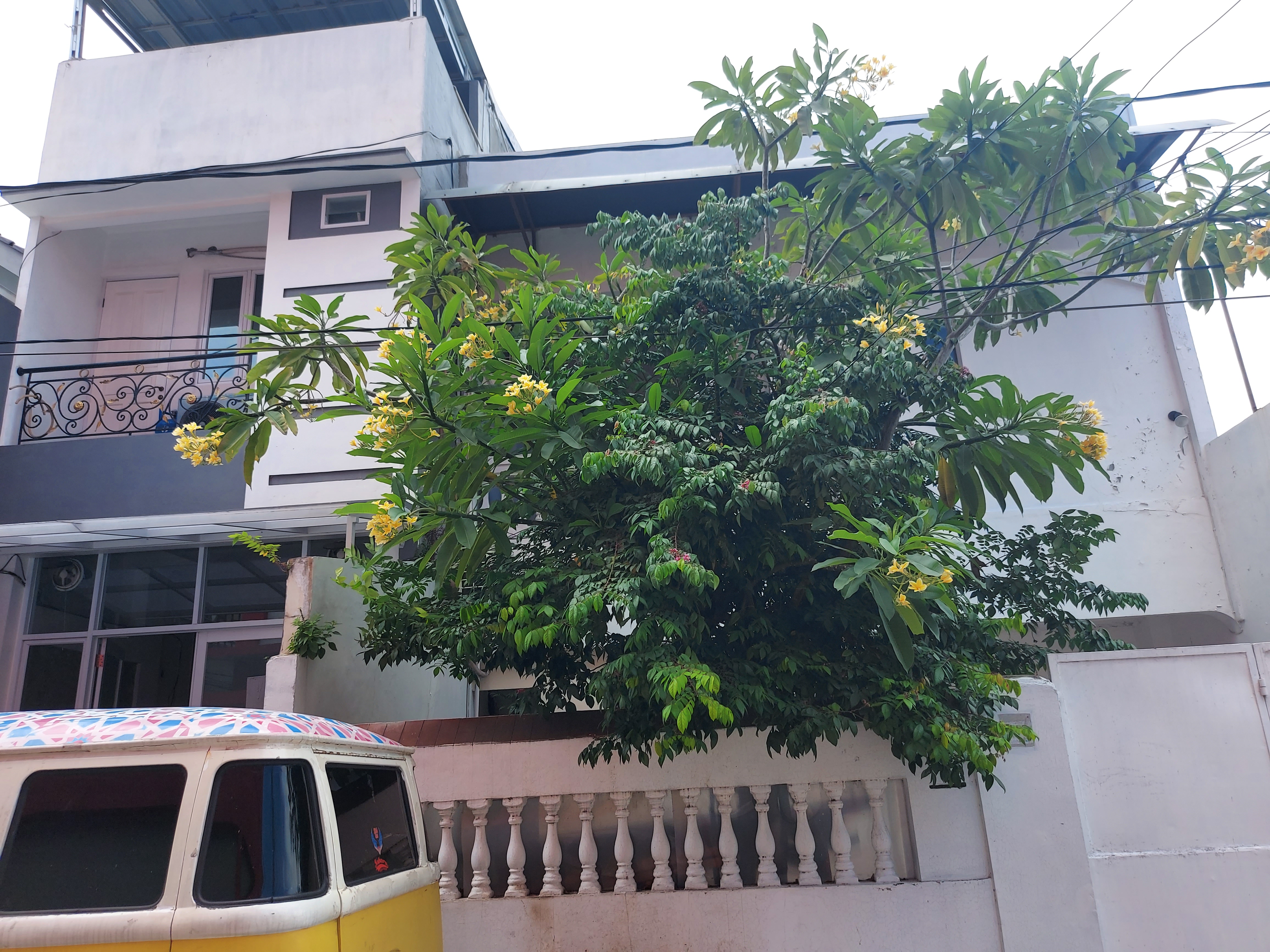 Eiffel Residence Cideng by ZUZU 2/12