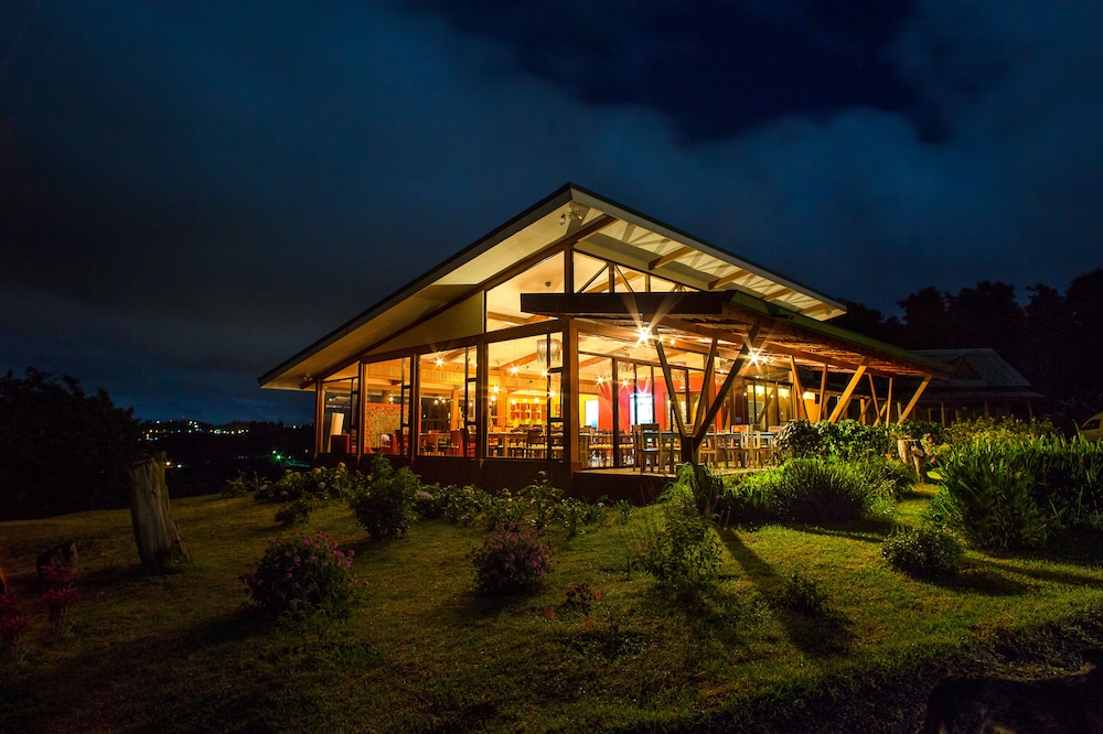 Chayote Lodge 3/50
