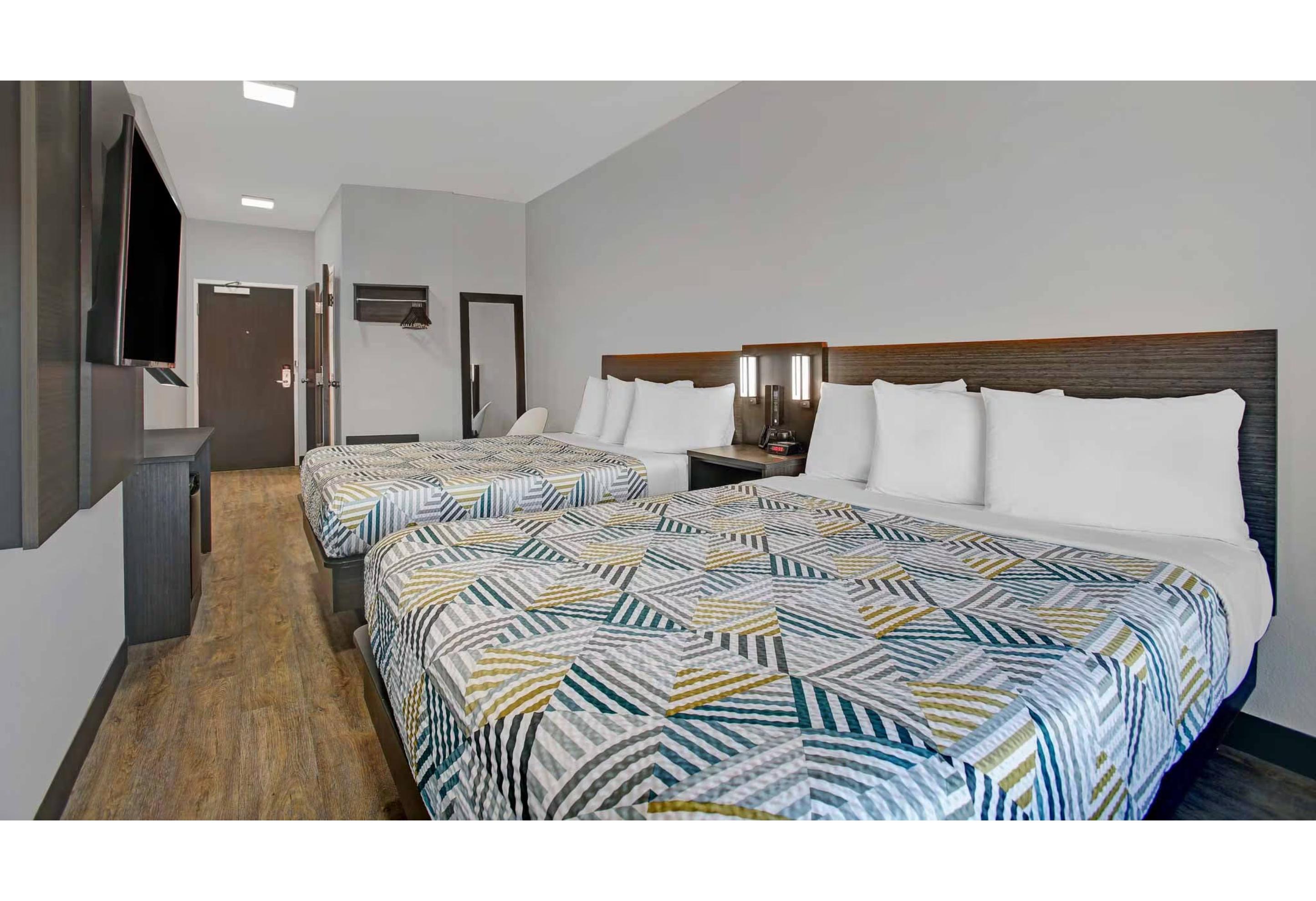 غرفة رباعية بسريرين كوين، Motel6 Monahans, TX 3/8