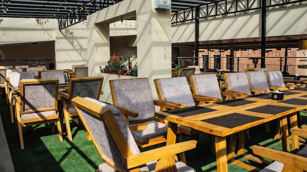 Kathmandu Business Hotel 44/61