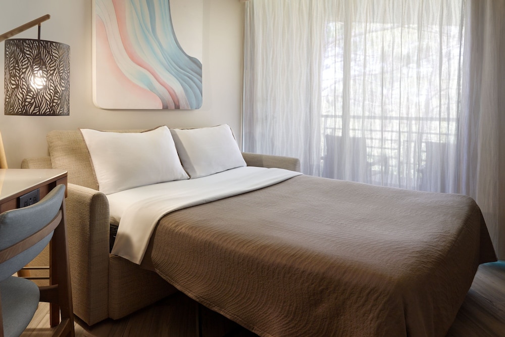 غرفة بسرير كينج بشرفة بإطلالة، The Westin Hilton Head Island Resort and Spa 2/7